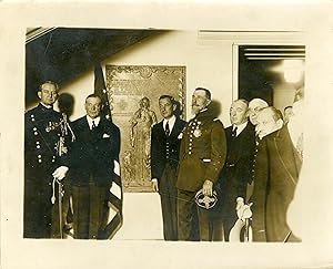 "Le Général GOURAUD reçu par Walter EDGE à l'Ambassade américaine à Paris Photo argentique origin...