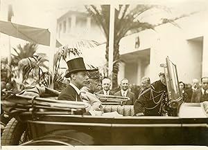 "Le DUC d'YORK et le Maréchal LYAUTEY visitent l'EXPOSITION COLONIALE le 18 Juillet 1931" Photo d...