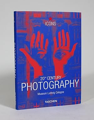 Bild des Verkufers fr 20th Century Photography zum Verkauf von Minotavros Books,    ABAC    ILAB
