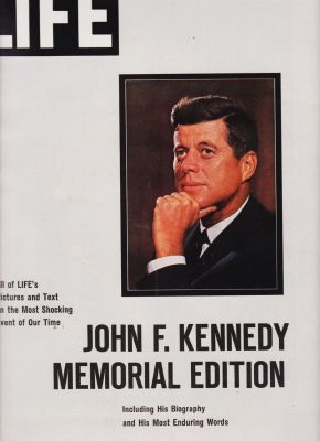 Bild des Verkufers fr Life John F. Kennedy Memorial Edition zum Verkauf von Robinson Street Books, IOBA