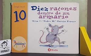 Image du vendeur pour Diez ratones dentro de un armario. Juega con el 10 mis en vente par MONKEY LIBROS