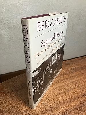 Image du vendeur pour Berggasse 19: Sigmund Freud's Home and Offices, Vienna 1938 mis en vente par Chris Duggan, Bookseller