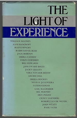 Immagine del venditore per Light of Experience venduto da Michael Moons Bookshop, PBFA