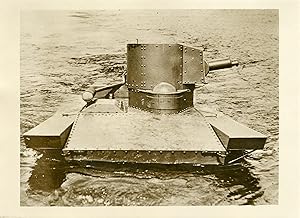 "Le nouveau TANK AMPHIBIE anglais 1931" Photo de presse originale G. DEVRED / Agence ROL Paris (1...