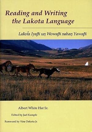 Immagine del venditore per Reading and Writing the Lakota Language venduto da Pieuler Store
