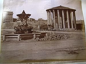 Fotografia originale/albumina, Roma Il Tempio di Vesta (animata) 1880