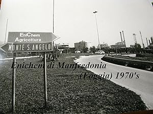 Bella fotografia originale, Enichem di manfredonia (Foggia) 1970's