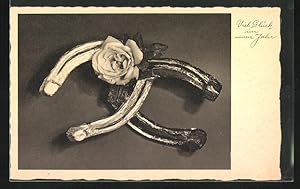 Bild des Verkufers fr Ansichtskarte Rose auf schwarzem und weissem Hufeisen, Neujahrsgruss zum Verkauf von Bartko-Reher