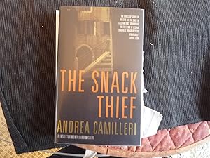 Bild des Verkufers fr The Snack Thief zum Verkauf von Shellhouse  Books