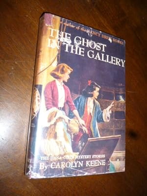 Immagine del venditore per The Ghost in the Gallery (The Dana Girls Mystery Stories) venduto da Gargoyle Books, IOBA