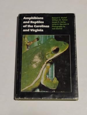 Image du vendeur pour Amphibians and Reptiles of the Carolinas and Virginia mis en vente par Erlandson Books