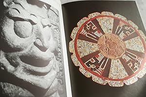 Imagen del vendedor de LES MAYAS a la venta por Librairie RAIMOND