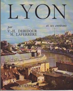 Image du vendeur pour Lyon et ses environs mis en vente par Papier Mouvant