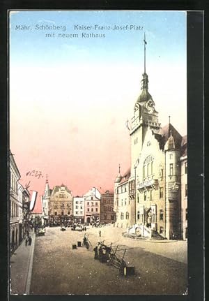 Bild des Verkufers fr Ansichtskarte Mhrisch Schnberg, Kaiser-Franz-Josef-Platz mit neuem Rathaus zum Verkauf von Bartko-Reher