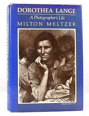 Immagine del venditore per DOROTHEA LANGE A Photographer's Life venduto da Rare Book Cellar