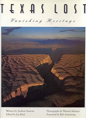 Imagen del vendedor de Texas Lost: Vanishing Heritage a la venta por Bookmarc's