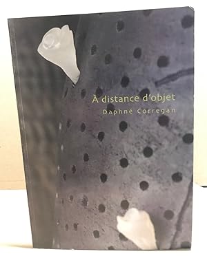 A distance d'objet daphné corregan