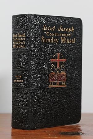 Image du vendeur pour Saint Joseph Continuous. Sunday Missal: A Simplified and Continuous Arrangement of the Mass for All Sundays and Feast Days with A Treasury of Prayers [The New Saint Joseph Continuous. Sunday Missal] [with the original box and dust jacket] mis en vente par North Books: Used & Rare