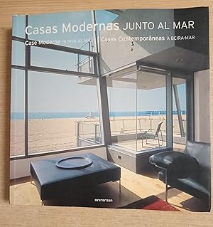 Seller image for CASAS MODERNAS JUNTO AL MAR - Case Moderne in riva al mar - Casas Contemporaneas a beira-mar for sale by Gibbon Libreria