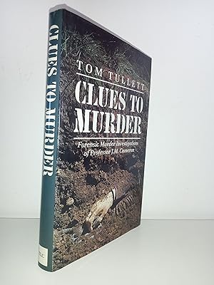 Seller image for Clues to Murder for sale by Adventure Bookshop