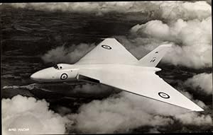 Ansichtskarte / Postkarte Britisches Militärflugzeug Avro Vulcan, Strategischer Bomber, Royal Air...