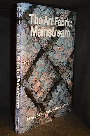 Seller image for The Art Fabric: Mainstream for sale by Burton Lysecki Books, ABAC/ILAB