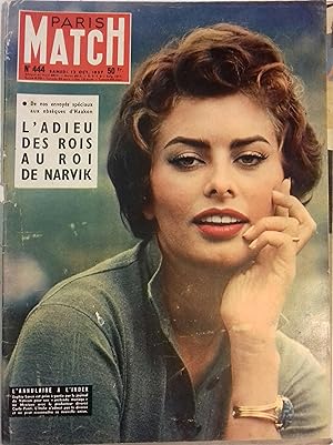 Bild des Verkufers fr Paris Match N 444 : Sophia Loren en couverture - Pie XII et les jsuites - Mort du roi de Norvge - Dominici en prison - Jayne Mansfield - La grippe asiatique - Vitold de Golish en Birmanie - Pascale Audret - Brasseur pre et fils - Humour : une page de Bosc. 12 octobre 1957. zum Verkauf von Librairie Et Ctera (et caetera) - Sophie Rosire