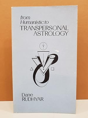 Bild des Verkufers fr From Humanistic to Transpersonal Astrology zum Verkauf von Moe's Books