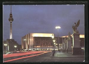 Immagine del venditore per Ansichtskarte Berlin, moderne Architektur, Marx-Engels-Brcke und Fernsehturm venduto da Bartko-Reher