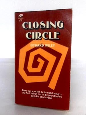 Imagen del vendedor de Closing Circle a la venta por World of Rare Books