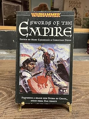Imagen del vendedor de Swords of the Empire (Warhammer) a la venta por Chamblin Bookmine