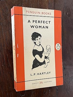 Bild des Verkufers fr A Perfect Woman Penguin Books 1398 zum Verkauf von Antiquariaat Digitalis