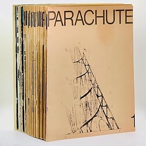 Imagen del vendedor de Parachute Magazine: Revue d'Art Contemporain | Contemporary Art Review ; [Non-consecutive run of 21 issues] a la venta por Black's Fine Books & Manuscripts