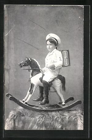 Bild des Verkufers fr Foto-Ansichtskarte Junge auf Schaukelpferd mit Karton, Reklame fr Stemler-Zwieback zum Verkauf von Bartko-Reher