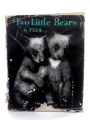 Imagen del vendedor de Two Little Bears a la venta por World of Rare Books