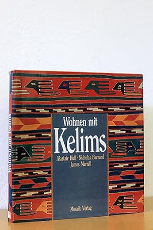 Bild des Verkufers fr Wohnen mit Kelims zum Verkauf von AMSELBEIN - Antiquariat und Neubuch