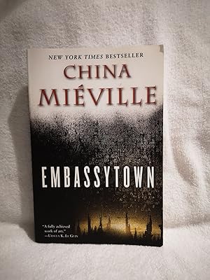 Immagine del venditore per Embassytown venduto da JMCbooksonline