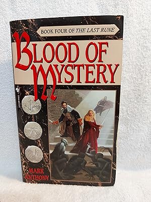 Image du vendeur pour Blood of Mystery: Book Four of The Last Rune mis en vente par JMCbooksonline