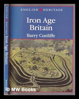 Immagine del venditore per Iron Age Britain / Barry Cunliffe venduto da MW Books Ltd.