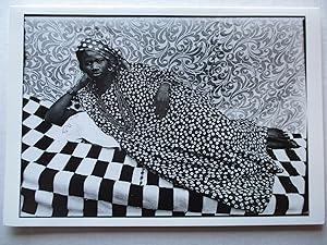 Bild des Verkufers fr Seydou Keita Photographs from Mali Gagosian Gallery 1997 Exhibition invite postcard zum Verkauf von ANARTIST