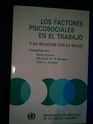 Immagine del venditore per Los factores psicosociales en el trabajo y su relacin con la salud venduto da Librera LiberActio
