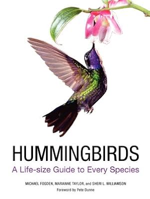Image du vendeur pour Hummingbirds: A Life-Size Guide to Every Species (Hardback or Cased Book) mis en vente par BargainBookStores