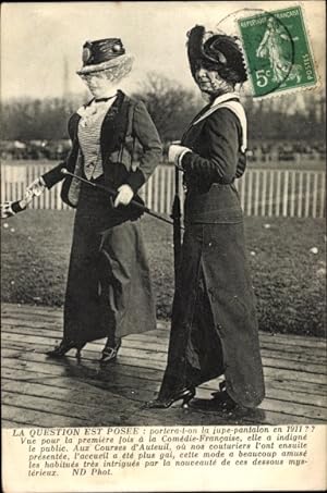 Ansichtskarte / Postkarte La Question est Posee, la Jupe Pantalon en 1911, Frauen in Hosenanzügen...