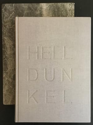 Bild des Verkufers fr Helldunkel - ein Bilderbuch. zum Verkauf von Antiquariat Im Seefeld / Ernst Jetzer