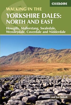 Immagine del venditore per Walking in the Yorkshire Dales: North and East : Howgills, Mallerstang, Swaledale, Wensleydale, Coverdale and Nidderdale venduto da AHA-BUCH GmbH