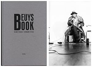Image du vendeur pour Beuys Book mis en vente par Studio Bibliografico Marini