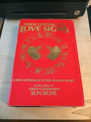 Image du vendeur pour Love Signs: A New Approach to the Human Heart mis en vente par Dreadnought Books