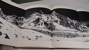 La spedizione italiana all'Everest 1973. Con il resoconto scientifico di Paolo Cerretelli.