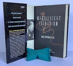 Seller image for Magnificent Vibration: A Novel for sale by Dela Duende Books