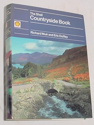 Seller image for The Shell Countryside Book for sale by R Bryan Old Books